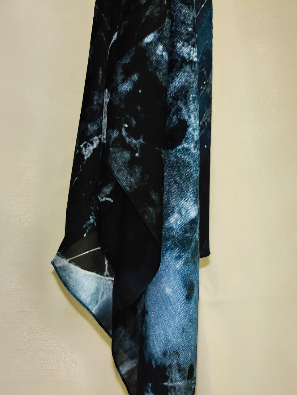 Midnight Waterfall - Printed Hijab